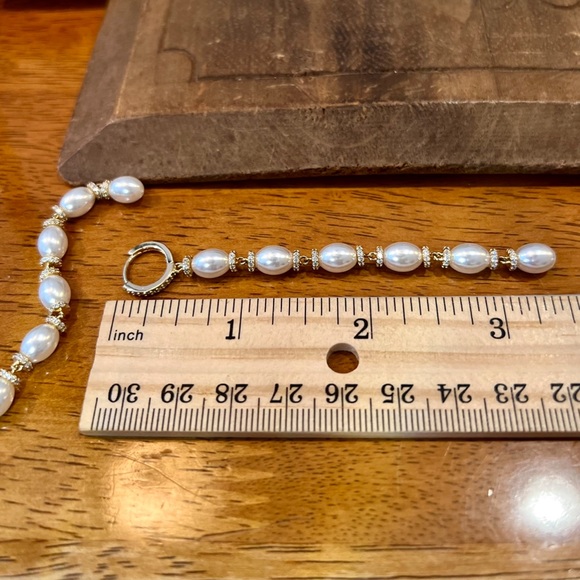 Long Gold Dangle Earrings White Pearls on Huggie Hoops-Like new! Great Gift! - Picture 7 of 15